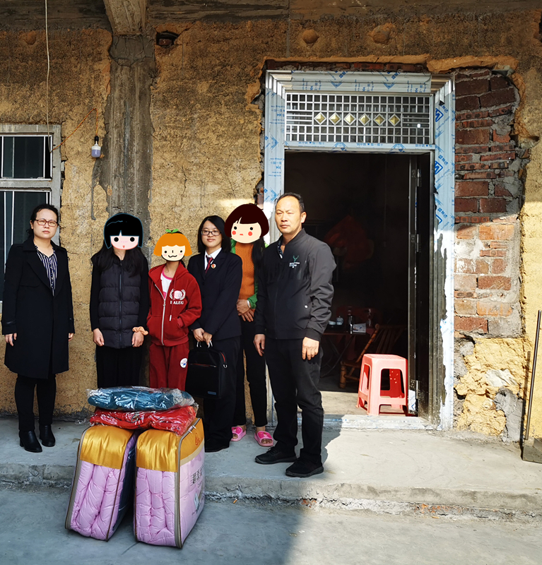 走访刘某甲、刘某乙两姐妹.jpg 走访刘某甲、刘某乙两姐妹.jpg