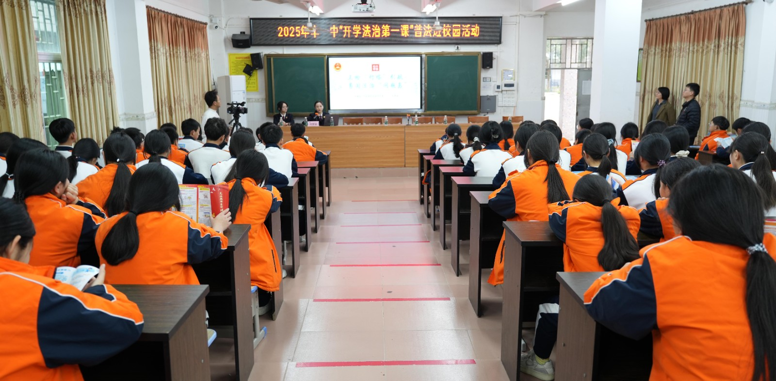 DSC00418.JPG DSC00418.JPG