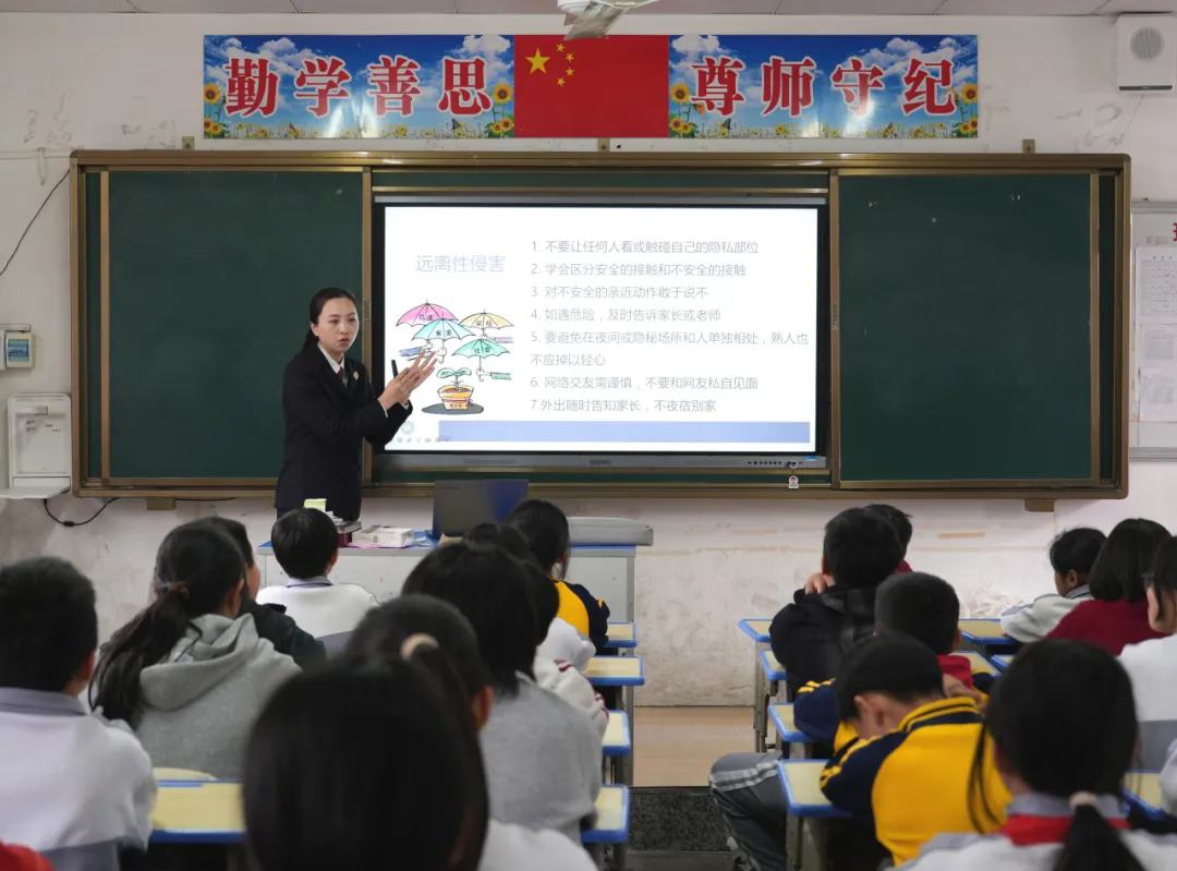 640 (1).webp (6).png 640 (1).webp (6).png