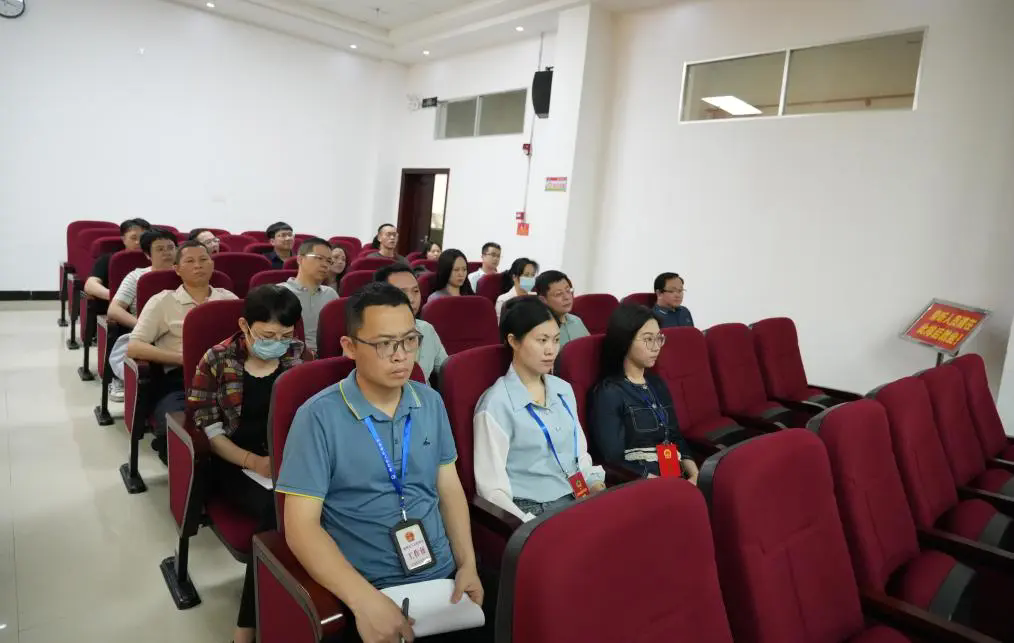 640.webp (1).png 640.webp (1).png